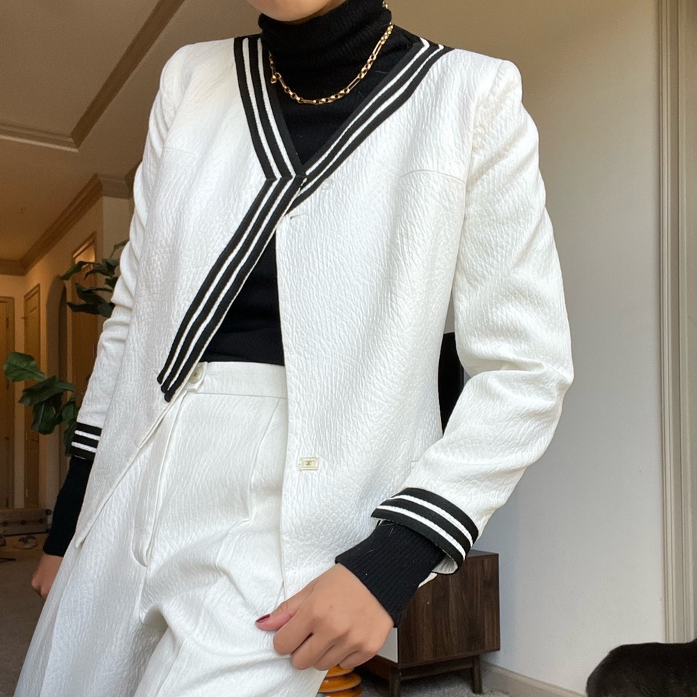 Chanel 2 piece vintage suite and pants